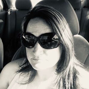 Meet your Posher, Crimson